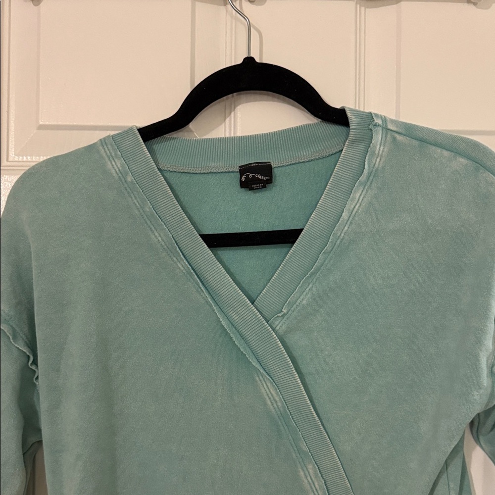 art class Mint Green Long Sleeve Tee